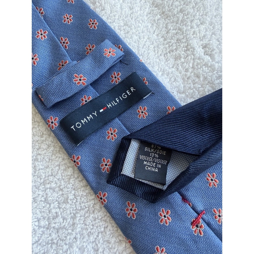 Tommy Hilfiger	Blue Floral Motif Woven Jacquard Silk Viscose Blend Tie Necktie
